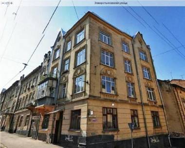 Apartment on Zamarstynivska 5