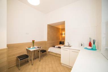 Міні Економ апартаменти на вул Крехівська 7в- в центральній частині Львова