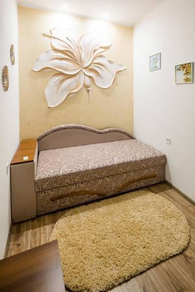 Apartment on Sholom Aleykhema 8