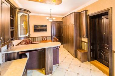 Beautiful apartment D.Galytskogo