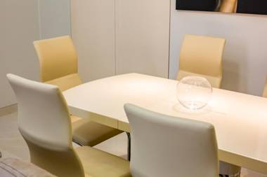 LEOGRAND DELUXE apartment in Doroshenka 17