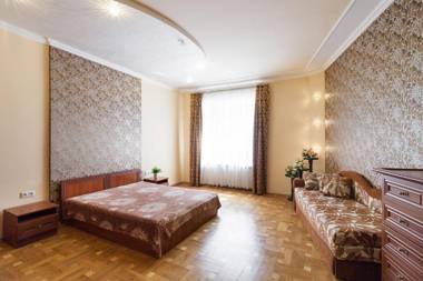 Apartment on Dudayeva 17