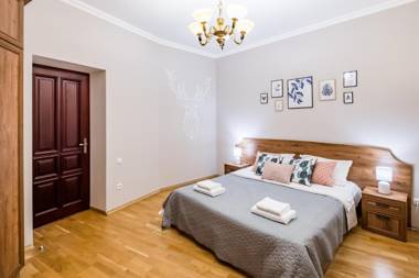 High Castle Apartment