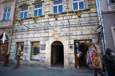 Apartments JustLvivIt at the Rynok Square