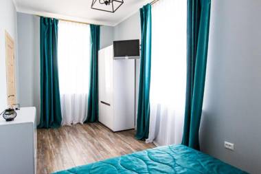 1 bedroom apartment near Elizabeth's the cathedral