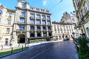 InshiApartment on Grigorenko's square