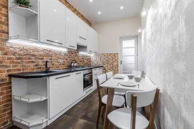 InshiApartment on Grigorenko's square