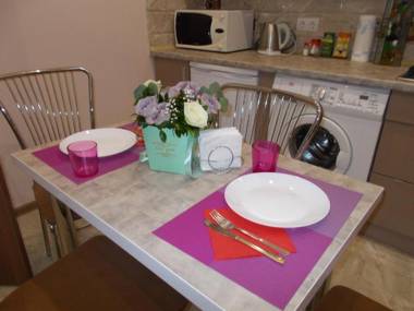 Two-bedroom apartment in 10 min to the Opera Theatre