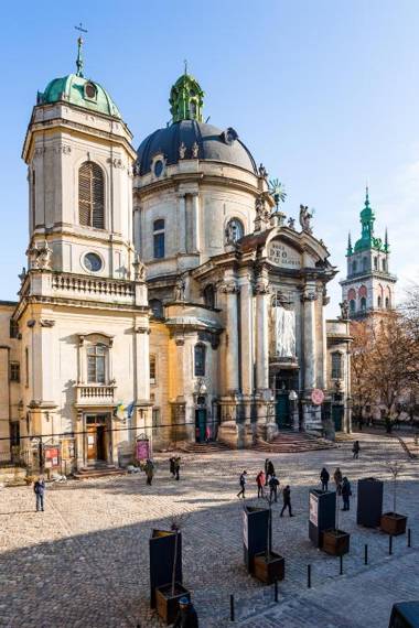 Romari Ставропігійська