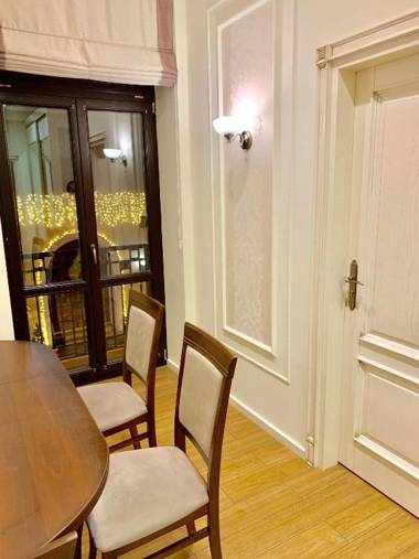 Two-bedroom on Lesi Ukrainky