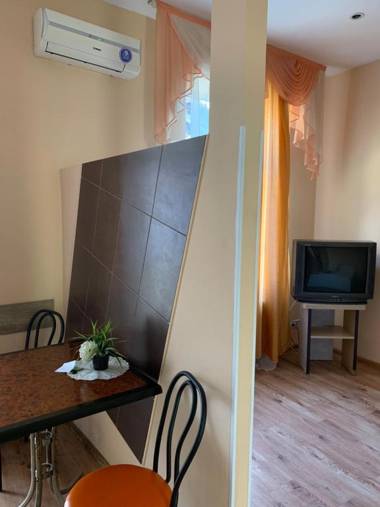 5/3Kotliarska Moisha House