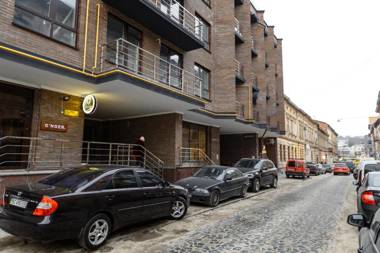 Old City Center Apartments