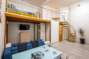 Apartment on Kovzhuna street