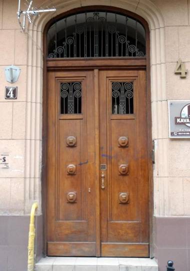 Apartment on Kovzhuna street