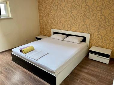 Studio Apartment -біля Вокзалу-недалеко від Центру-Городоцька 131