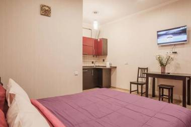 Central cozy apartment with Parking!