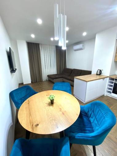 Апартаменти Пенхауз в новобудові на вулиці Під Голоском 15-б