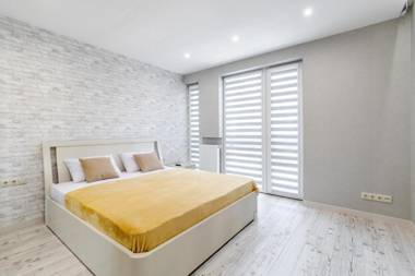 InshiApartment on Hazova str 2