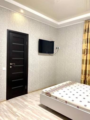 Apartment room-біля вокзалу-недалеко від центру