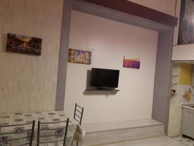 Квартира студія подобово 3