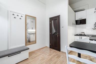 InshiApartment on Bohomolʹtsya str