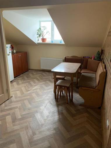 Затишна оселя / Уютные апартаменты / Cosy home