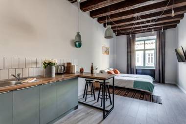 Краківська 17