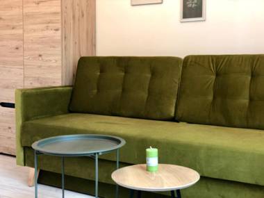 ROMANTIC Apartments- view of the Town Hall