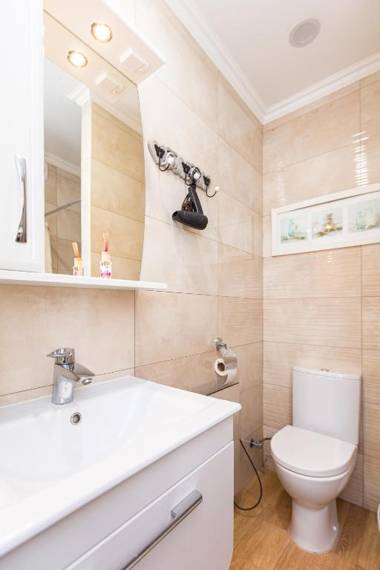 Сучасна квартира по вул. Таманська 9/4 біля Краківського.