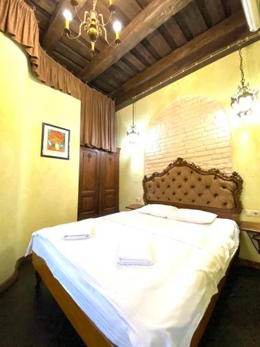 Апартаменти на Площі Ринок 39/18а