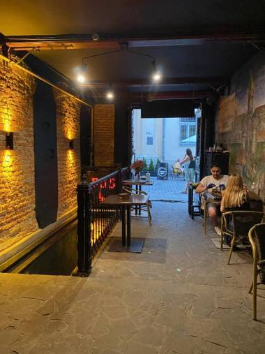 Апартаменти на вулиці Лесі Українка 19/6 у центрі Львова на Площі Ринок