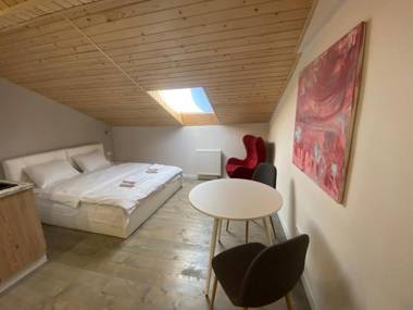 Апартаменти у Львові на вулиці Лесі Українки 19/13