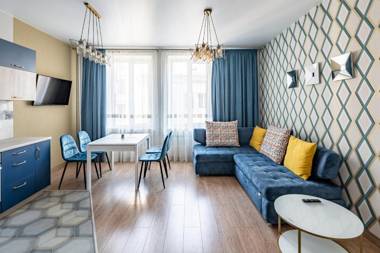 Romari Проспект Свободи 15