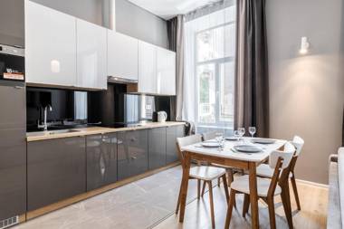 InshiApartment on Popovycha str 2