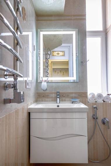 2 bedroom apartment Tykha street city center