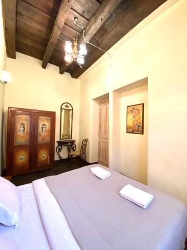 Апартаменти на вул. Валова 21/16а