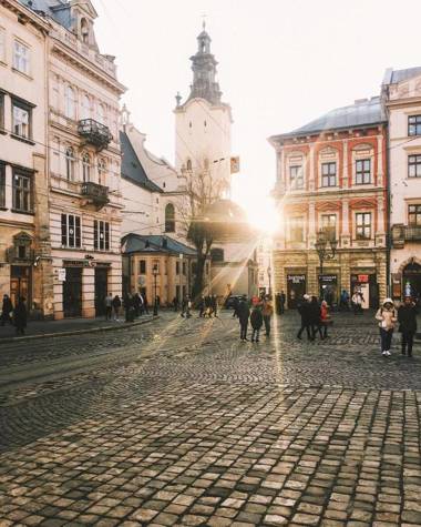 Cozy & new furnished flat in old town of Lviv