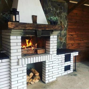 Gusarskiy Hotel and Apartment