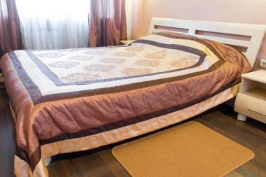 Alex Apartments near Kreshatik st