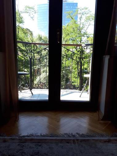 Luxury Apartments Darvina Street