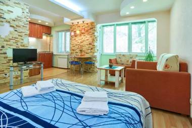 Home Hotel Apartments on Livoberezhna