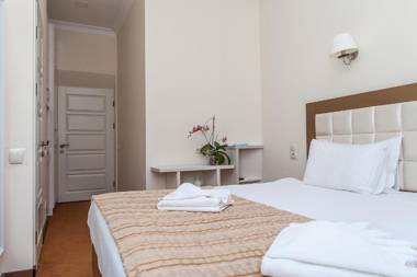 7 Sky on Shchorsa Street