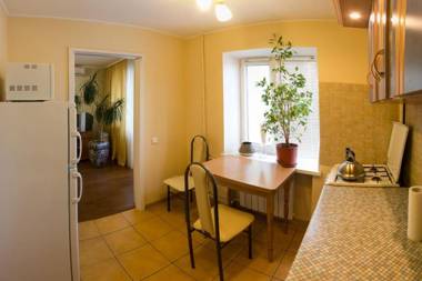 Kyiv apartment on Derevlyanskaya street close to the downtown