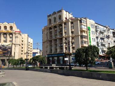 Apartment Mihailovskaya