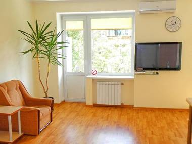 Apartment on Nimanska 5