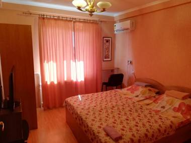 Plaza City Apartments