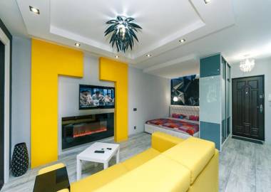 Luxrent Kreshatik Arenacity SkyBar