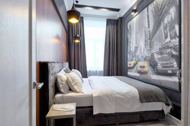 VIP 1 bedroom Studio on Baseynaya Street