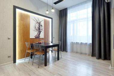 VIP 1 bedroom Studio on Baseynaya Street