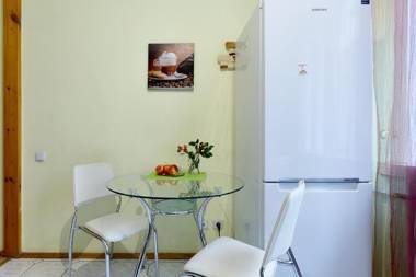 Apartments CENTER on Lesi Ukraiinky blvd 8-TWO SEPARATE BEDROOMS